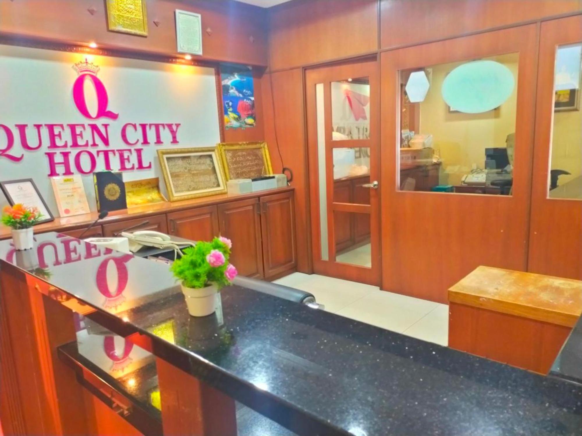 Super Oyo 998 Queen City Hotel George Town Exterior photo